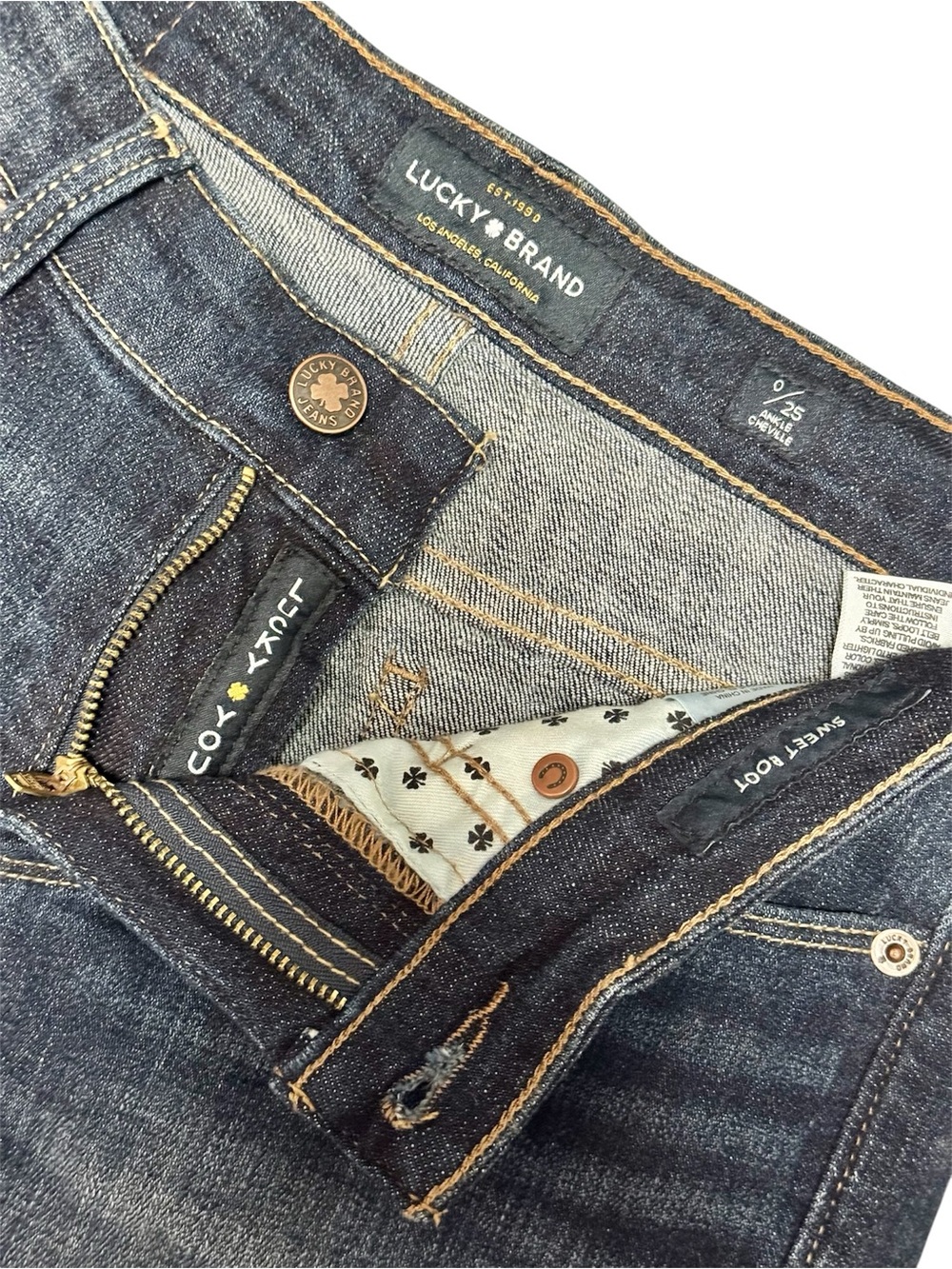 Lucky Brand Sweet Boot Cut Jeans Size 25 Medium Wash Stretch Denim - Picture 3 of 5
